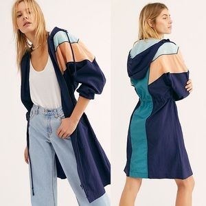 FREE PEOPLE long windbreaker parka hooded navy blue peach teal XS